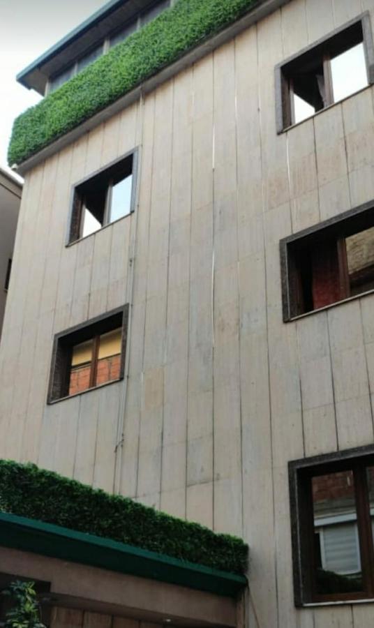 Orange Villa Tirana Exterior photo