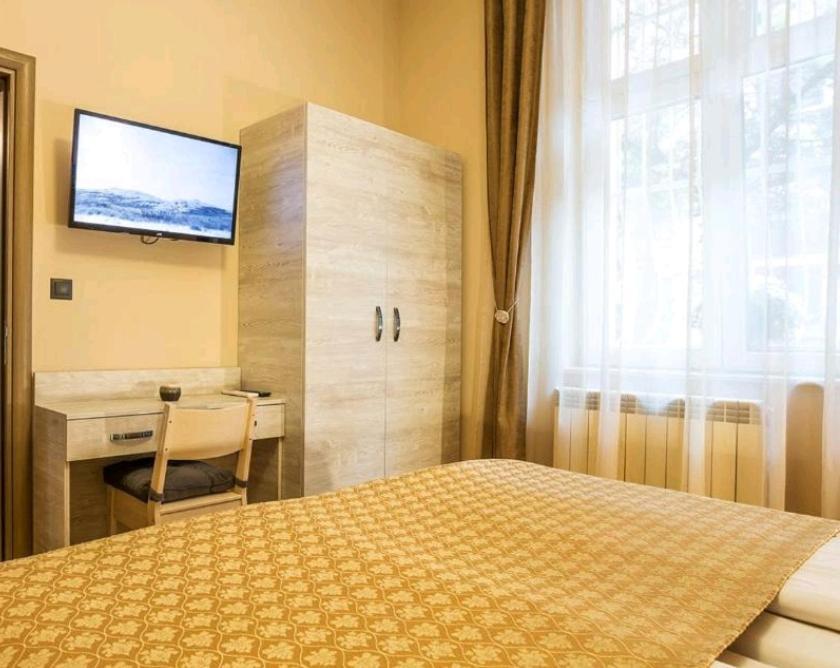 Orange Villa Tirana Exterior photo